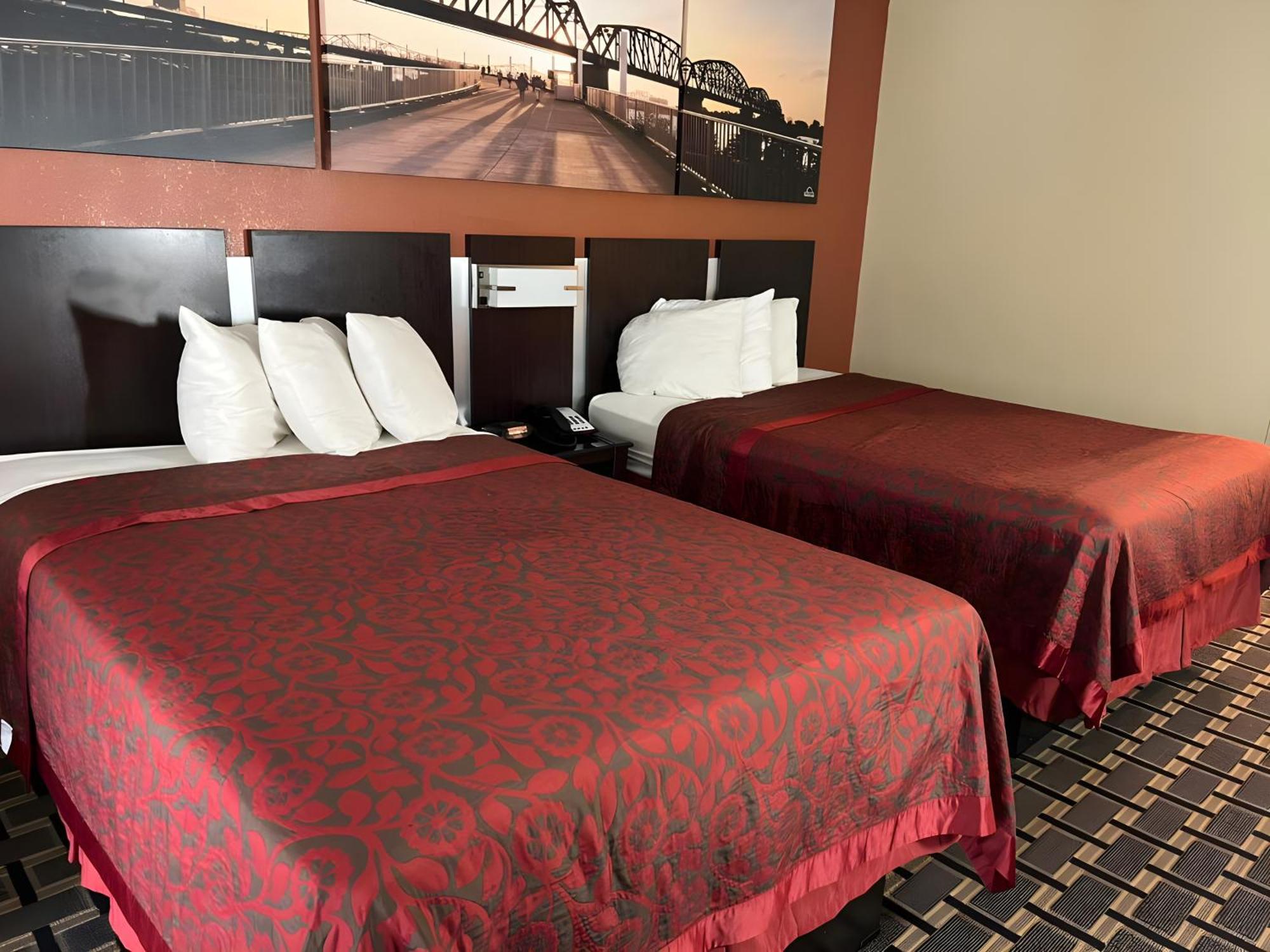 Days Inn & Suites By Wyndham Pine Bluff Exterior foto