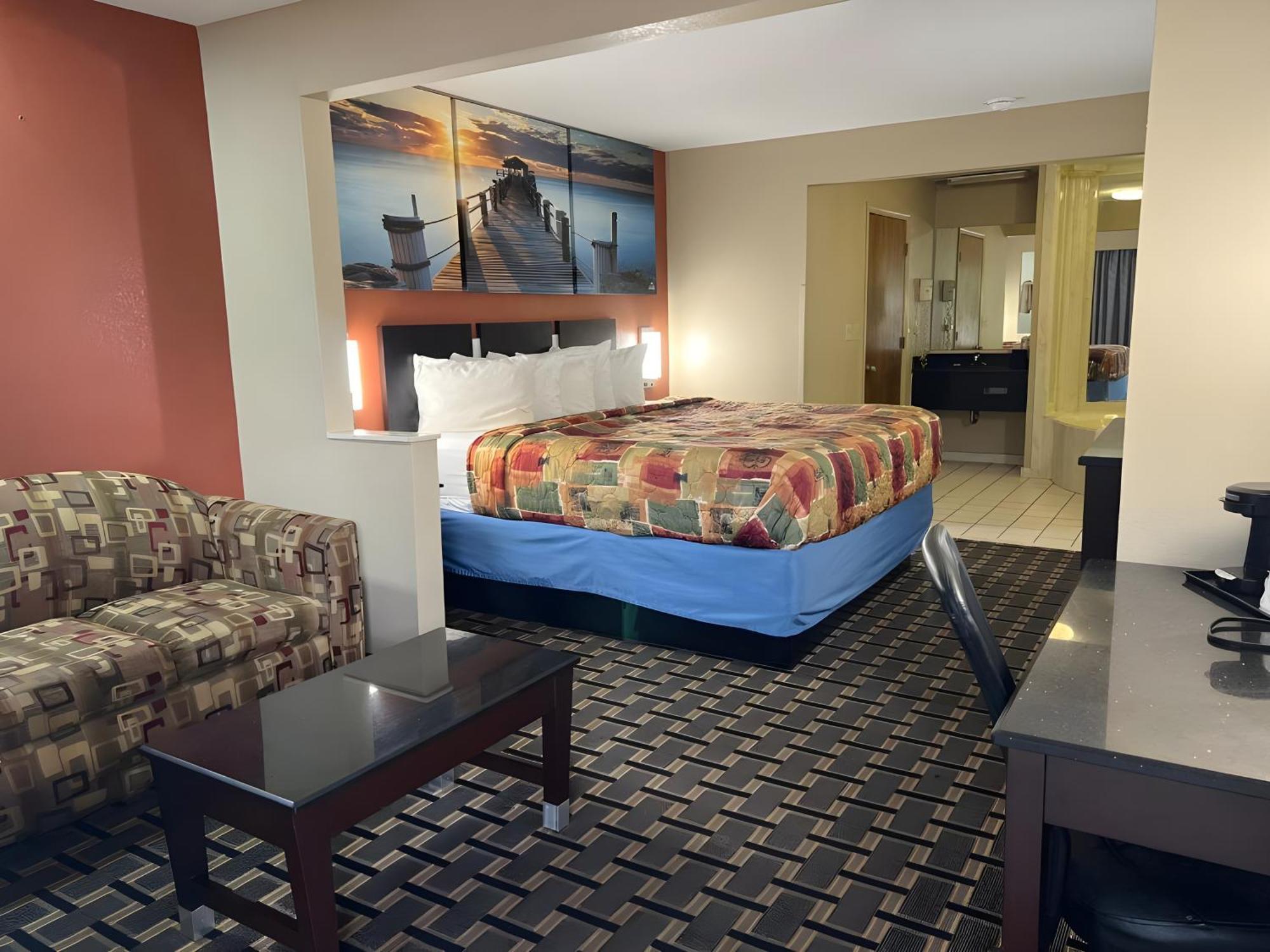 Days Inn & Suites By Wyndham Pine Bluff Exterior foto